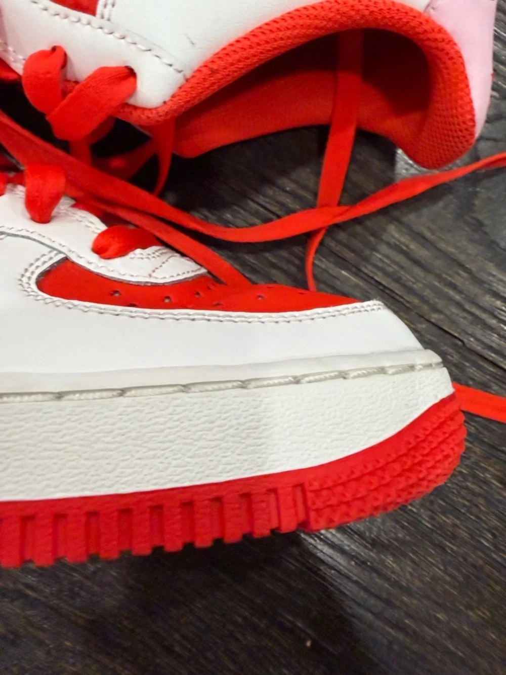 Nike Air Force 1 Low Valentine's Day GS 6.5Y used